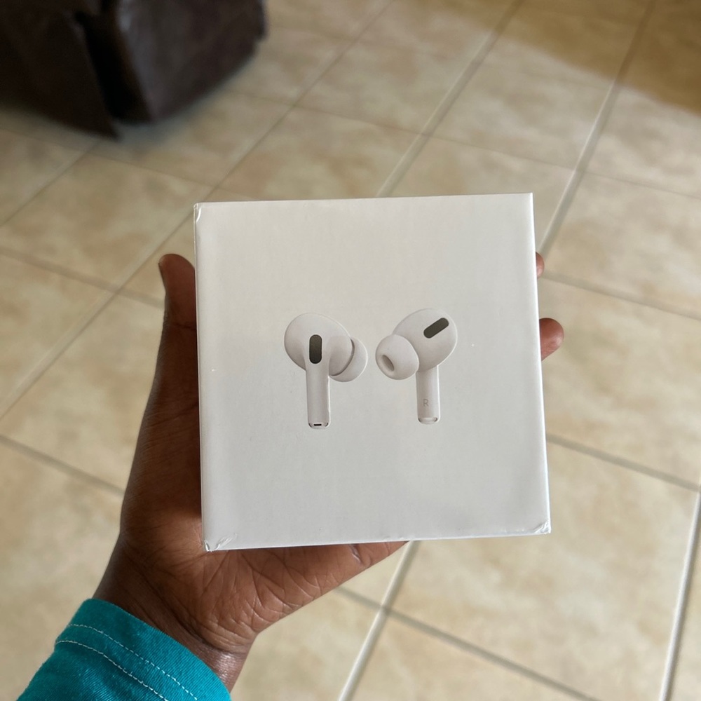 Brand new air pods pro